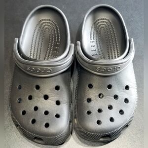 CROCS Black Women's Size 8 (Mens Size 6)